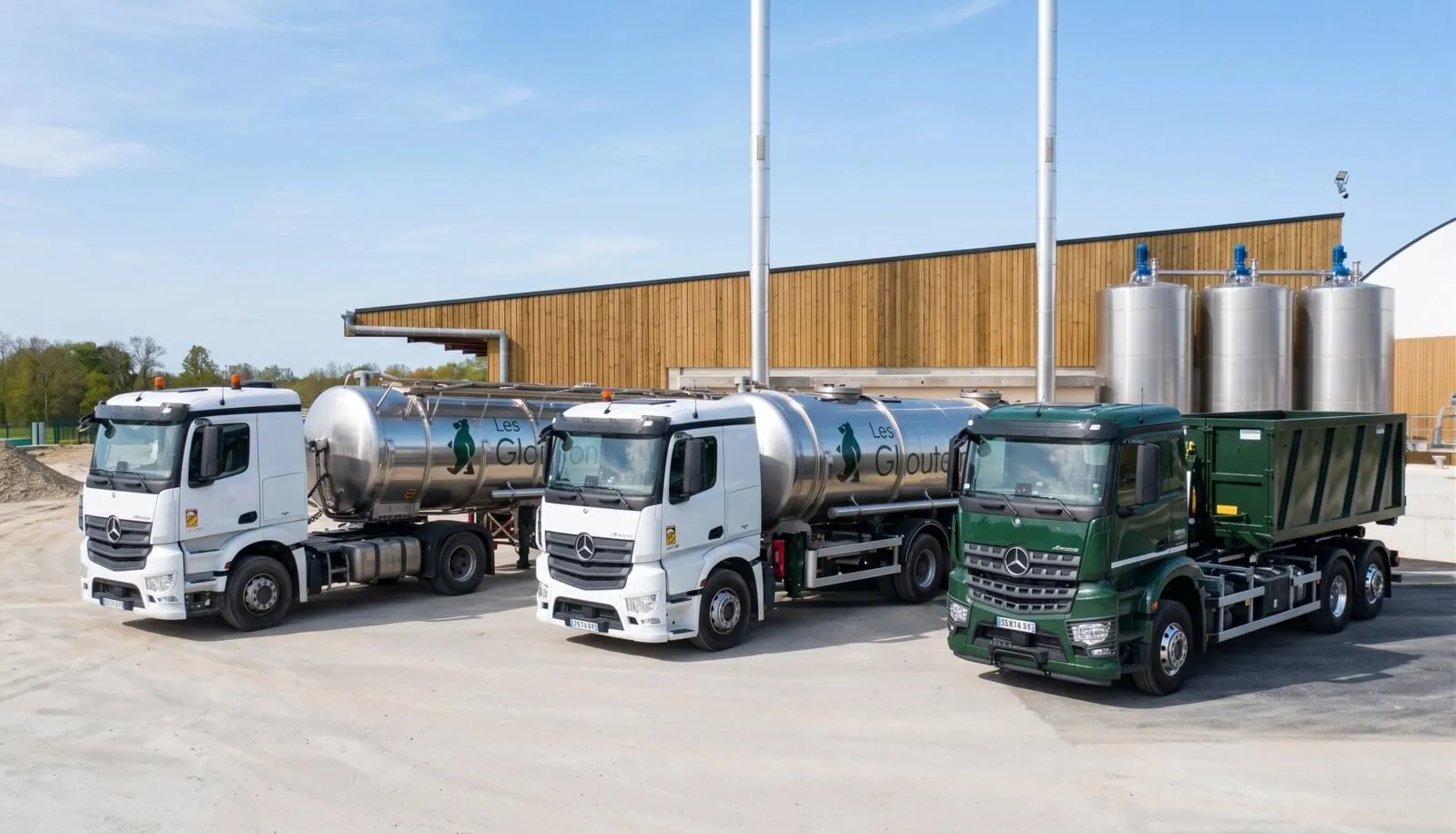 Flotte de camions citernes et Ampliroll des Gloutons